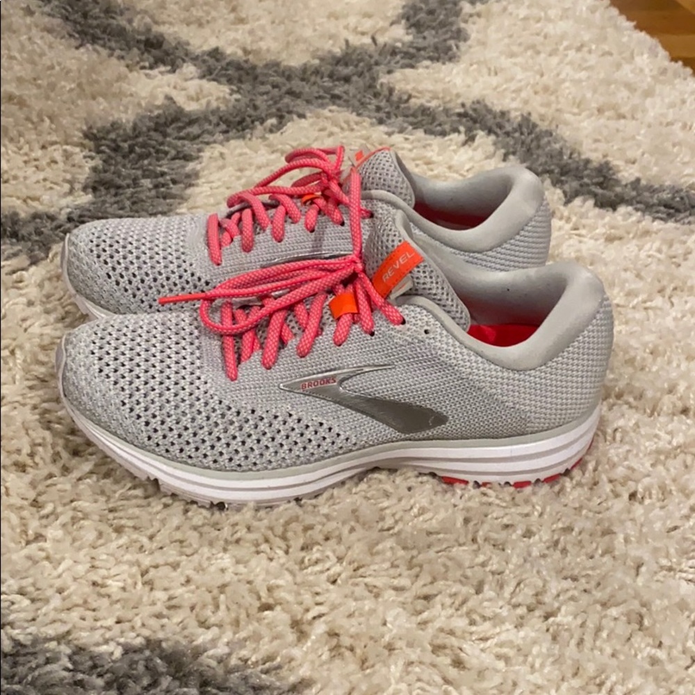 Women’s Brooks Revel Shoes